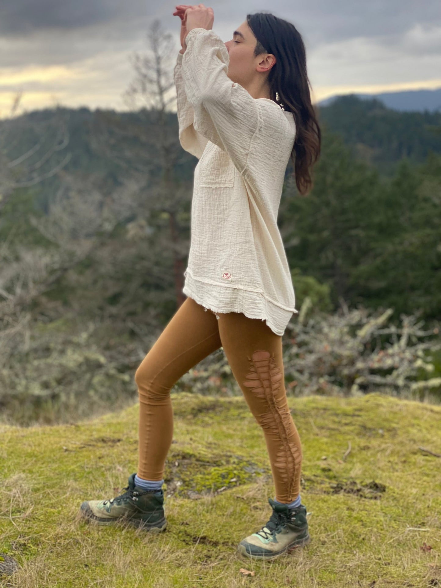Organic Sustainable Cotton Sweatshirt – Eco-Friendly & Ethical