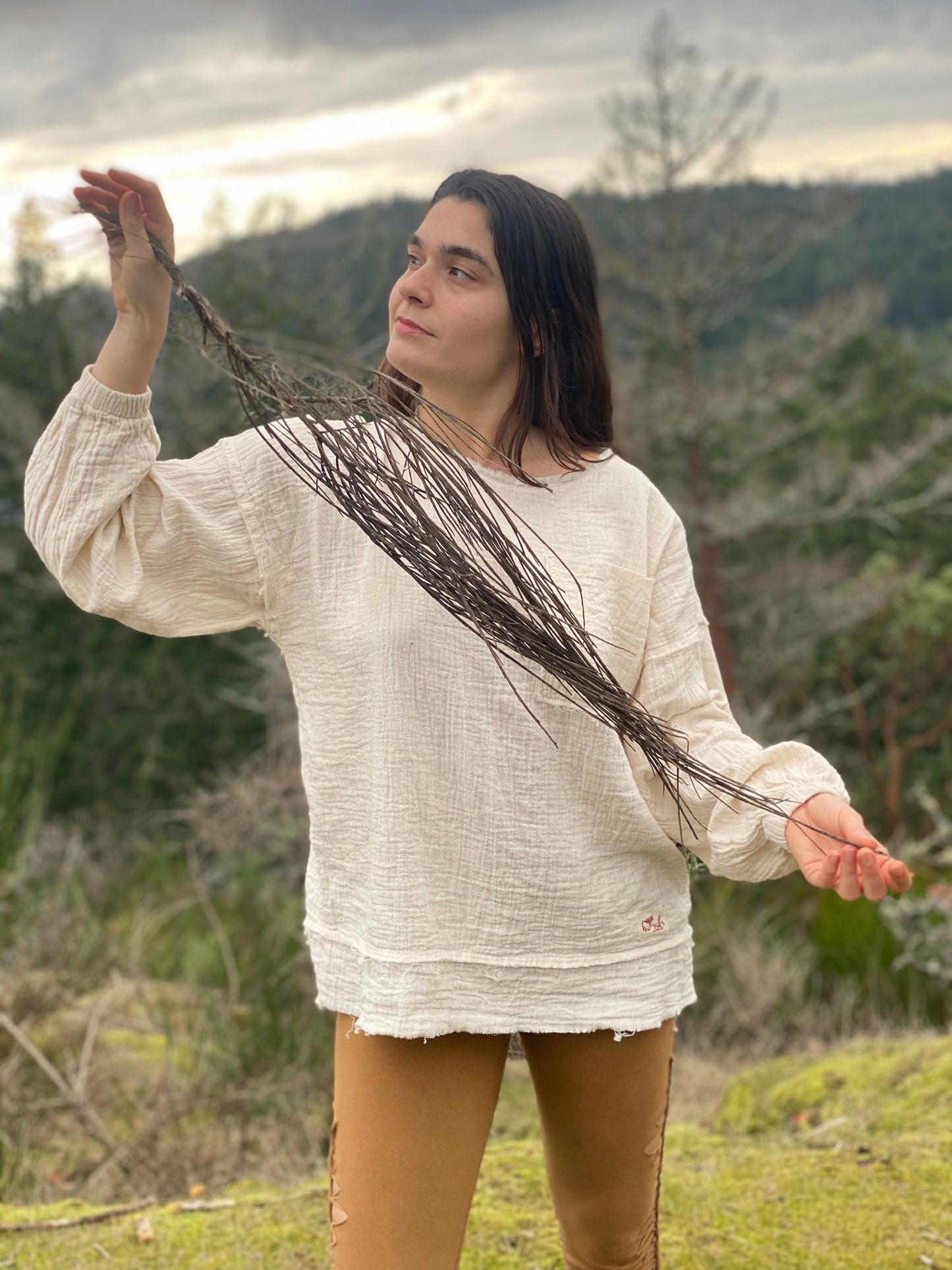 Organic Sustainable Cotton Sweatshirt – Eco-Friendly & Ethical