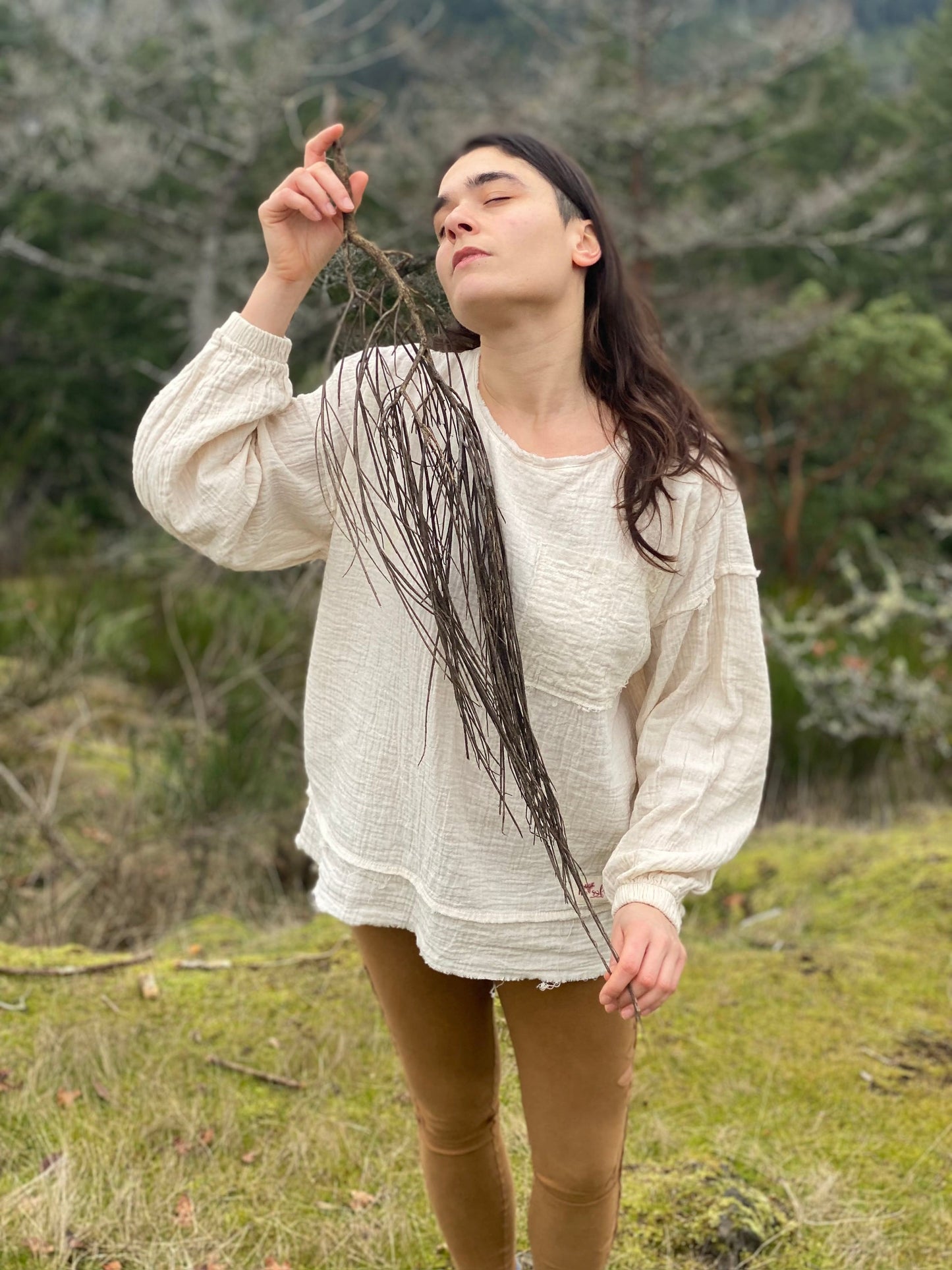Organic Sustainable Cotton Sweatshirt – Eco-Friendly & Ethical